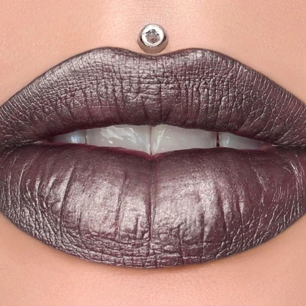 💄 NIB New Jeffree Star Restraint Velour Liquid Lipstick Metallic